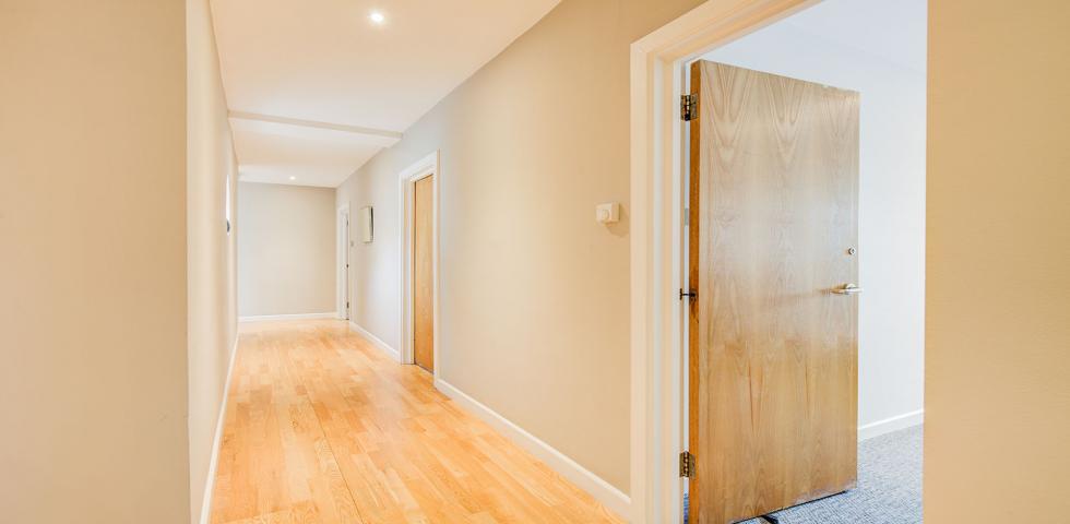 			4 Bedroom, 1 bath, 1 reception Apartment			 Lymington Road, WEST HAMPSTEAD